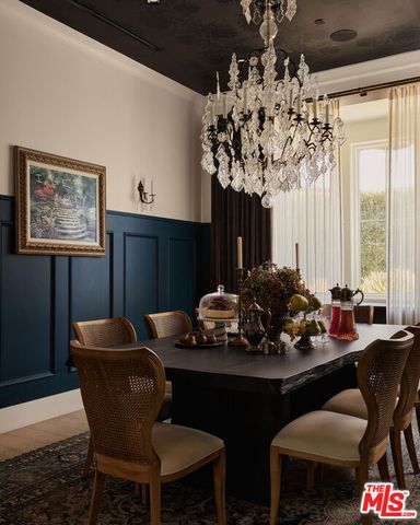 5330 Amestoy Avenue, Encino, CA 91316