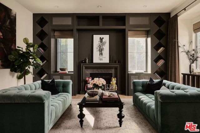 5330 Amestoy Avenue, Encino, CA 91316