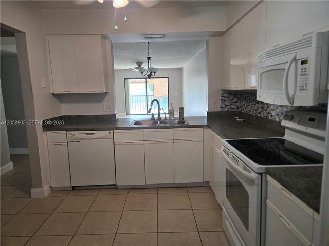 3020 Florida Boulevard 203C, Delray Beach, FL 33483