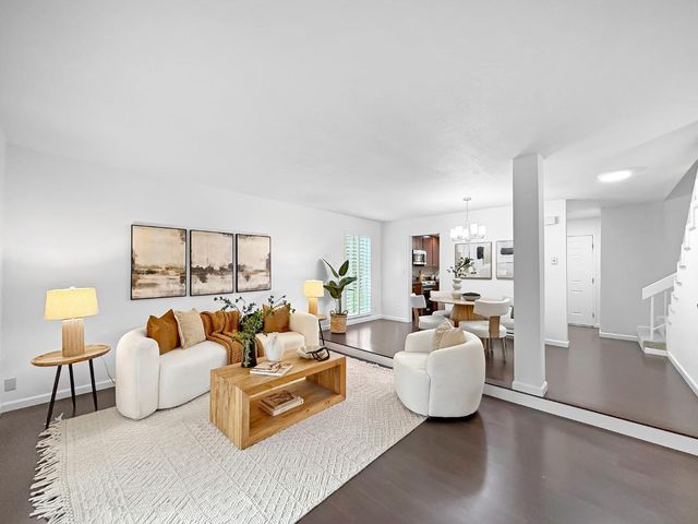 201 Flynn Avenue 13, Mountain View, CA 94043