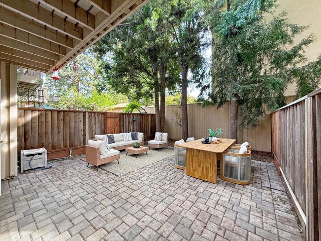 201 Flynn Avenue 13, Mountain View, CA 94043