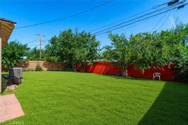 1315 W Avenue I, Lancaster, CA 93534