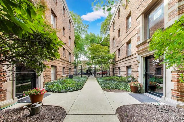 1658 W Farwell Avenue GC, Chicago, IL 60626