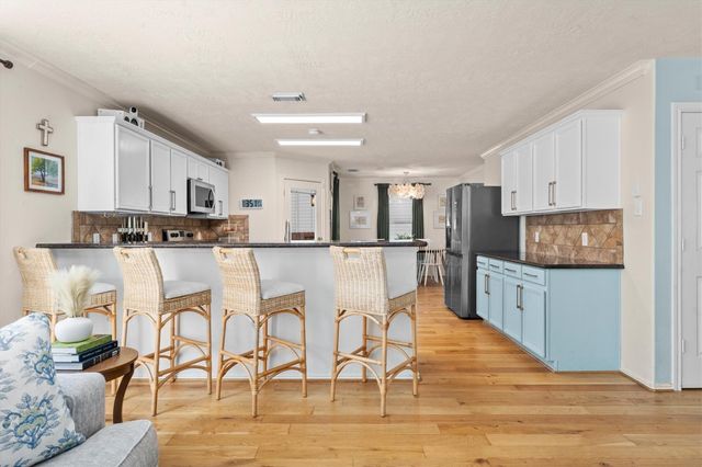 47 W Sage Creek Place, The Woodlands, TX 77382