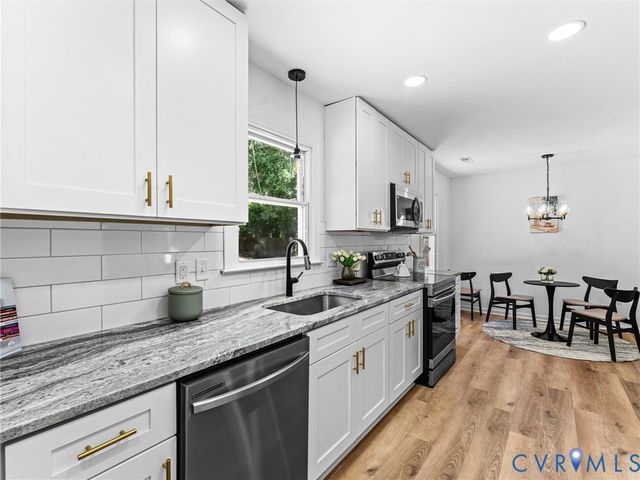 21304 Hampton Ave, Petersburg, VA 23803