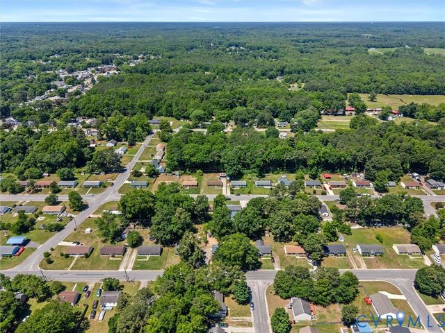 21304 Hampton Ave, Petersburg, VA 23803