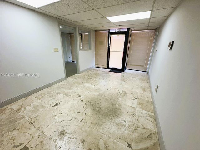 7038 NW 50th Street 52, Miami, FL 33166