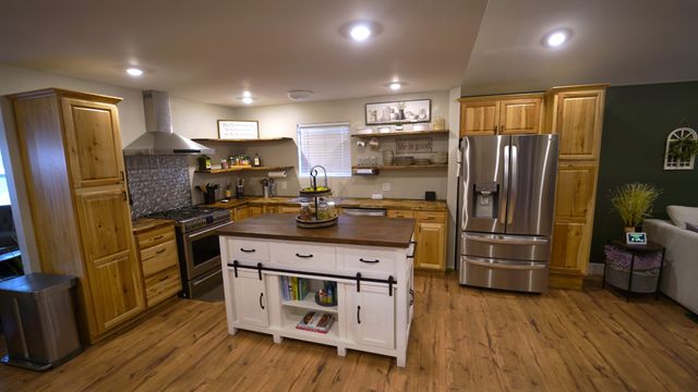 806 Calista Rd, White House, TN 37188