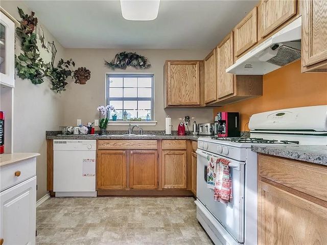 12693 258th Street, Blanchard, OK 73010