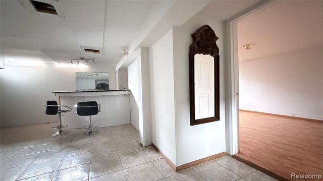 30205 Austin Drive, Warren, MI 48092