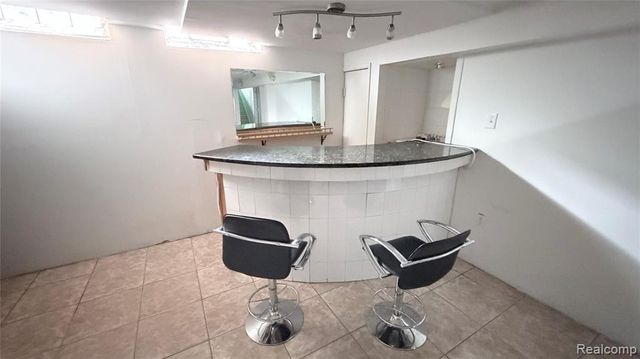30205 Austin Drive, Warren, MI 48092