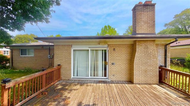 30205 Austin Drive, Warren, MI 48092