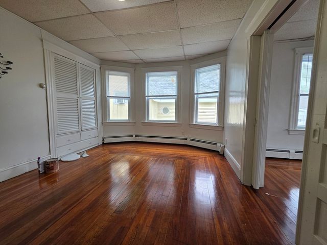 9-11 Falmouth St 2F, Lawrence, MA 01843