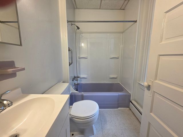 9-11 Falmouth St 2F, Lawrence, MA 01843