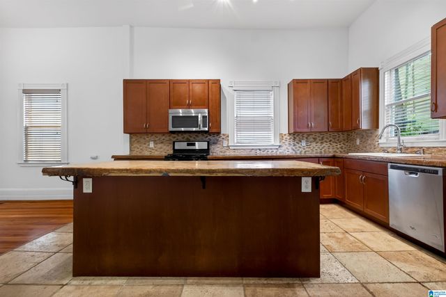 3910 5TH AVENUE S, Birmingham, AL 35222