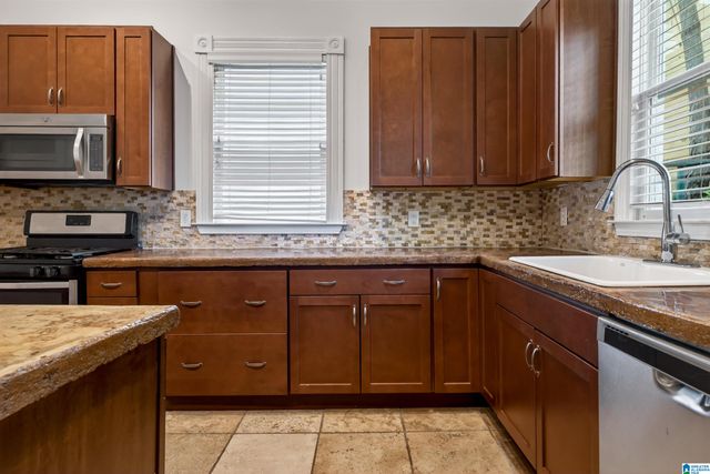 3910 5TH AVENUE S, Birmingham, AL 35222