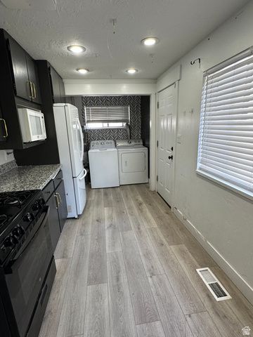 3381 S FAIRLANE ST, Magna, UT 84044