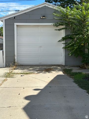 3381 S FAIRLANE ST, Magna, UT 84044