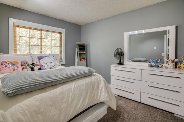 1317 35th Avenue S, Moorhead, MN 56560