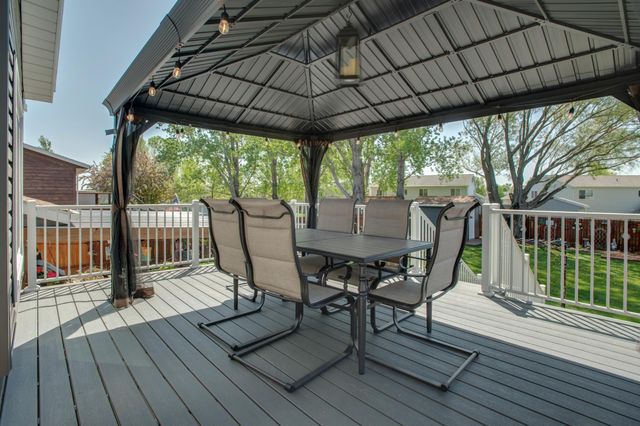 1317 35th Avenue S, Moorhead, MN 56560