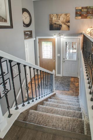 1317 35th Avenue S, Moorhead, MN 56560