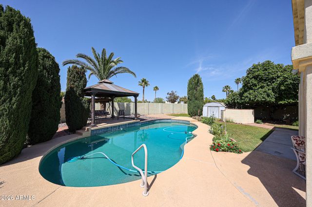 3310 E EVA Street, Phoenix, AZ 85028