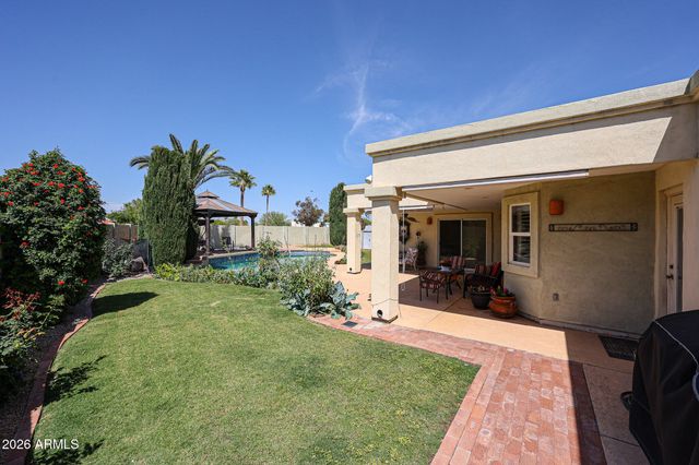 3310 E EVA Street, Phoenix, AZ 85028