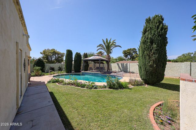 3310 E EVA Street, Phoenix, AZ 85028