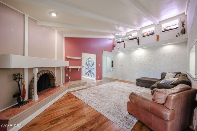 3310 E EVA Street, Phoenix, AZ 85028