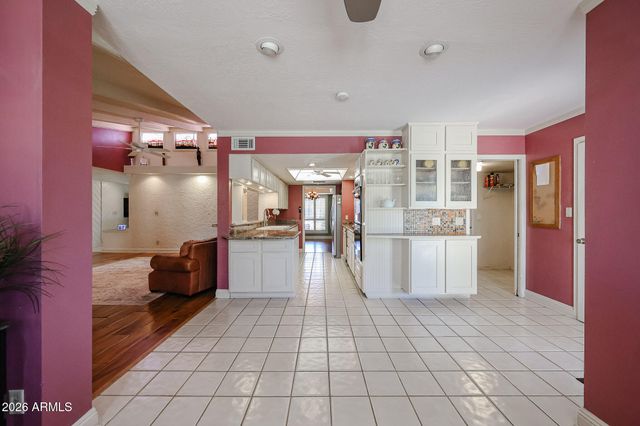 3310 E EVA Street, Phoenix, AZ 85028