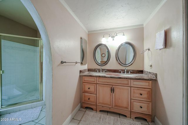 3310 E EVA Street, Phoenix, AZ 85028