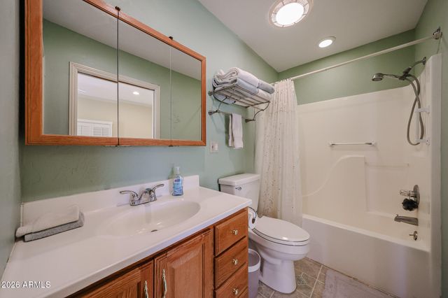3310 E EVA Street, Phoenix, AZ 85028