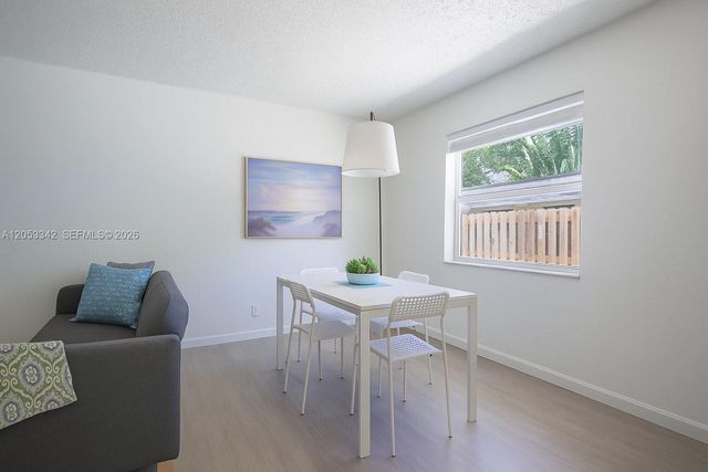 605 SW 14th Terrace, Fort Lauderdale, FL 33312