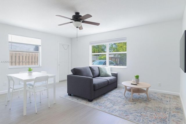 605 SW 14th Terrace, Fort Lauderdale, FL 33312