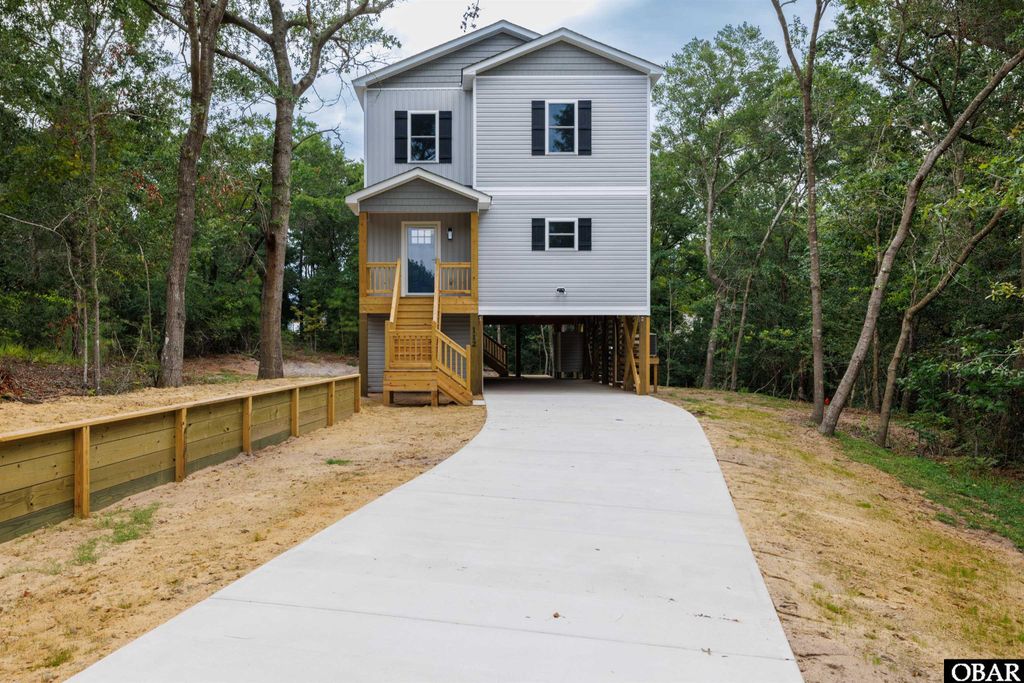 Image 1 of property listing at 112 Prince Charles Court, Kill Devil Hills, NC 29748
