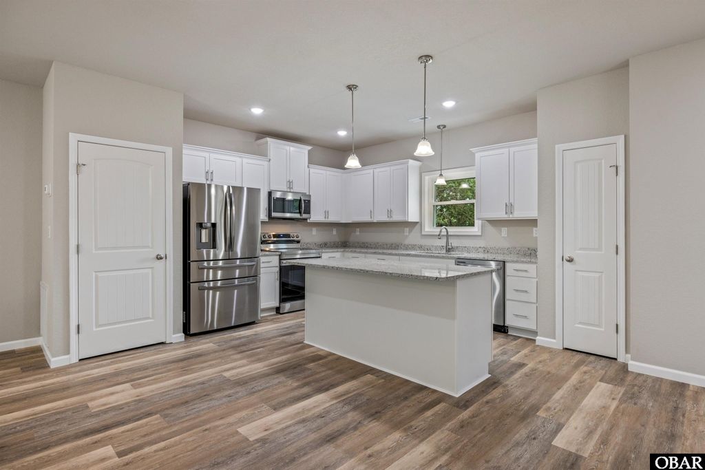 Image 2 of property listing at 112 Prince Charles Court, Kill Devil Hills, NC 29748