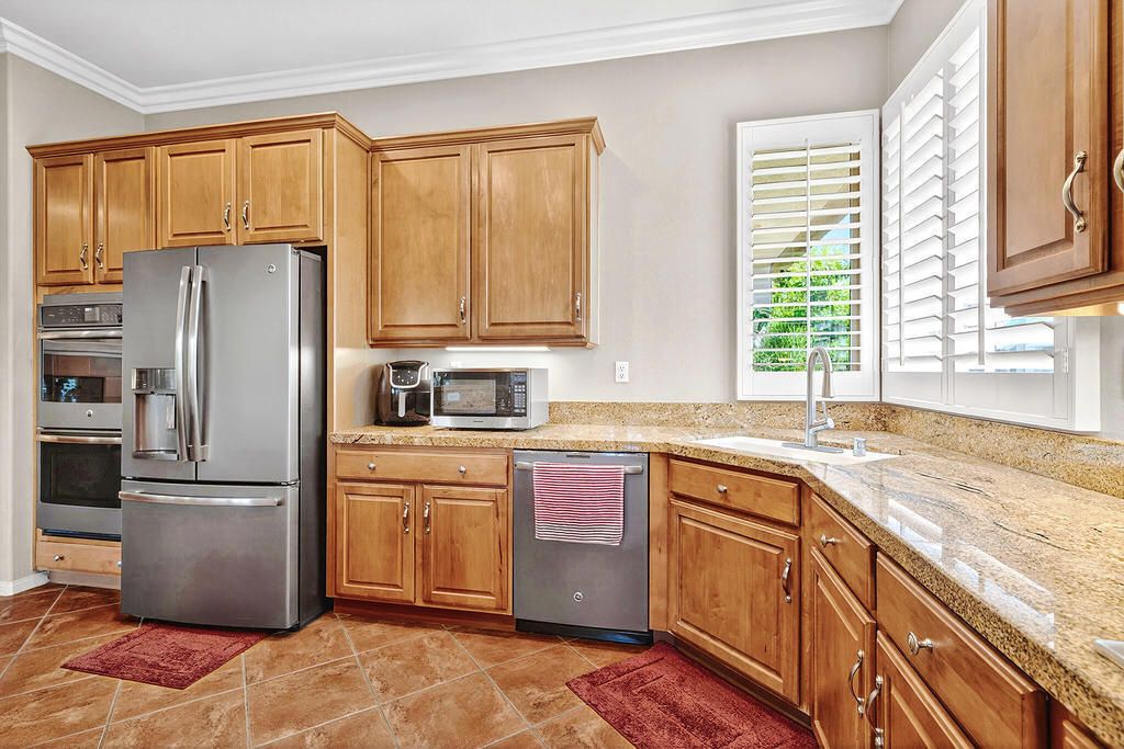 Image 15 of property listing at 76 Via Del Mercato, Rancho Mirage, CA 92270
