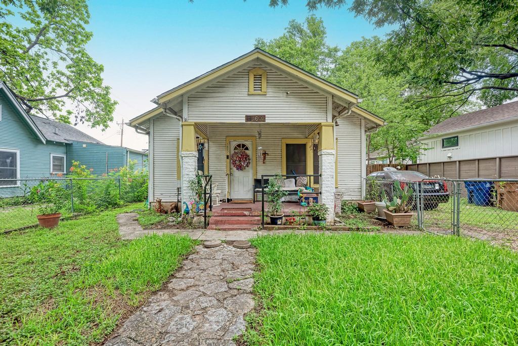 1602 Canterbury ST, Austin, TX 78702