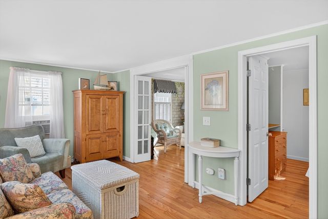 5 Coach House Lane, Dennis, MA 02638