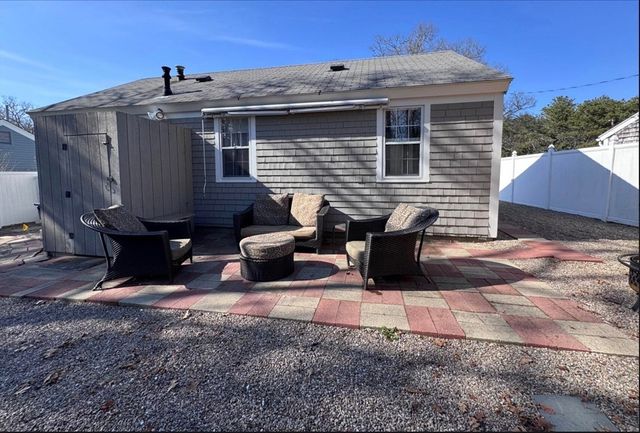 5 Coach House Lane, Dennis, MA 02638
