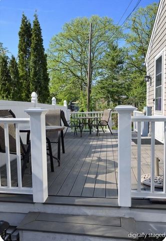 5 Coach House Lane, Dennis, MA 02638