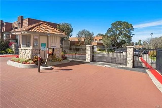 27932 Ridgebrook Court, Rancho Palos Verdes, CA 90275