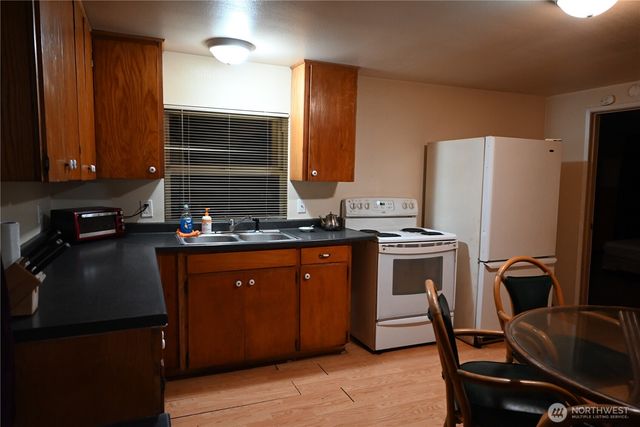 4177 State Hwy 3 W, Bremerton, WA 98312