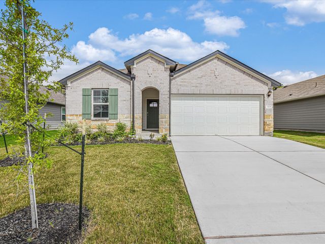 1305 CAMDEN LN, Lockhart, TX 78644