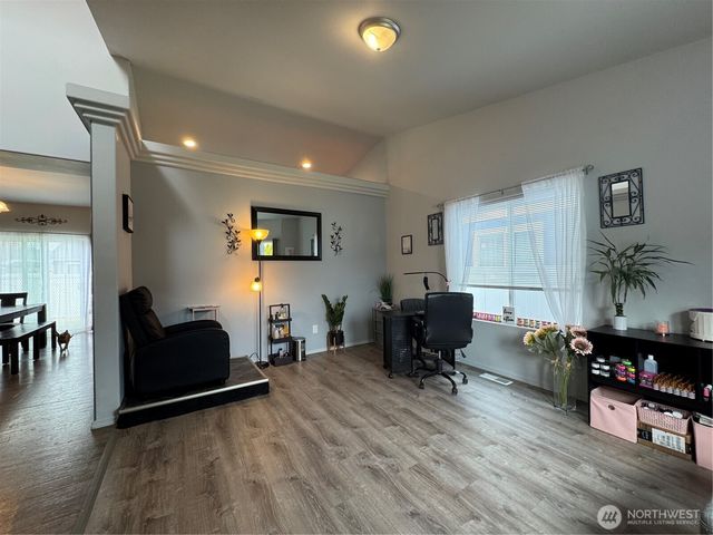 1450 Denny Place, Rock Island, WA 98850