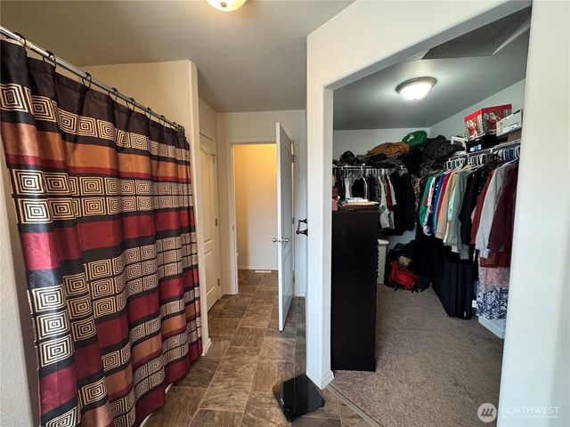 1450 Denny Place, Rock Island, WA 98850