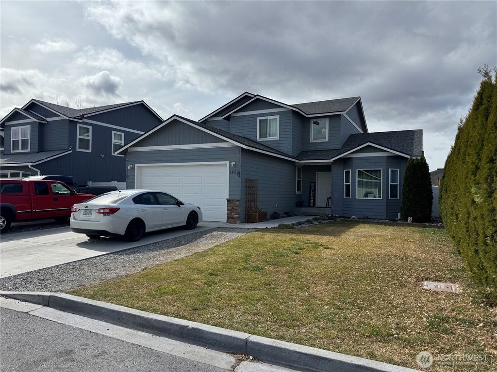 1450 Denny Place, Rock Island, WA 98850