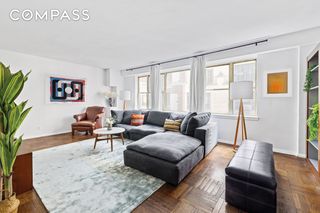 12 Beekman Place # 9D, New York City, NY 10022