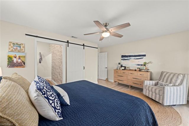 207 Daniel DR, Sanibel, FL 33957