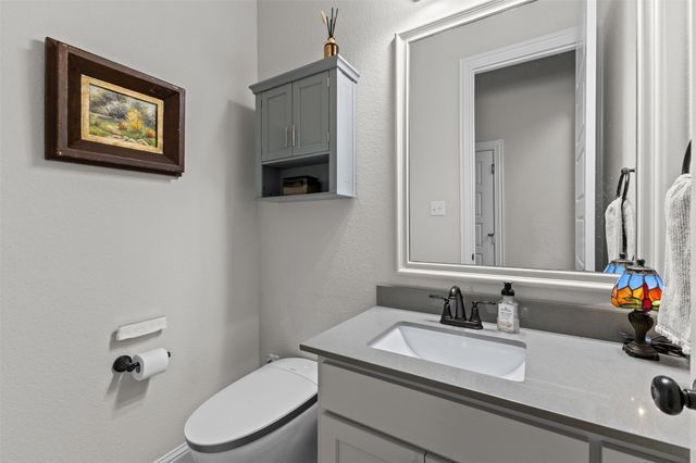 251 Lariat Trail, Waxahachie, TX 75165